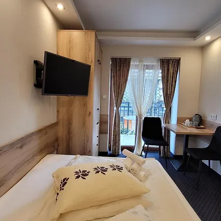Asenata Pokoje&apartamenty Centrum *