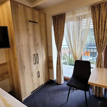 Asenata Pokoje & Apartamenty Centrum Ustron * Ustron