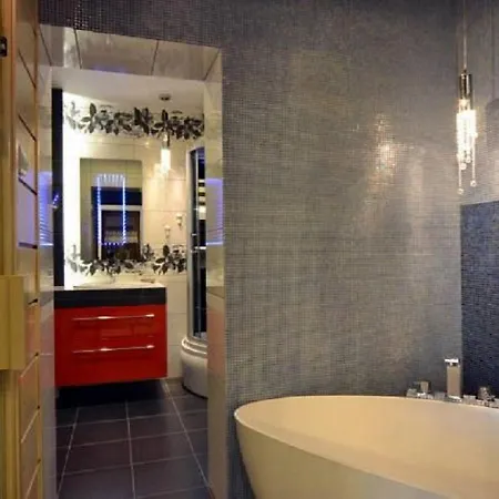 Kwatera prywatna I Asenata ,widok Na Góry, Basen Letni, Komfort, Centrum