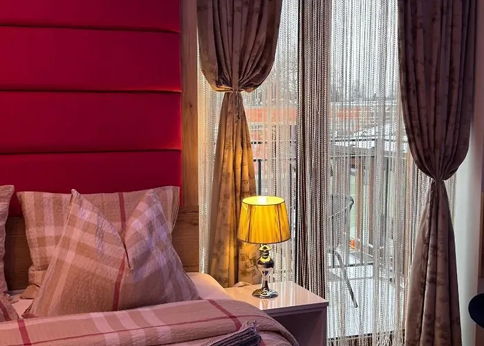 Willa Asenata Pokoje & Apartamenty, Basen Letni, Bezplatny Parking, Centrum *