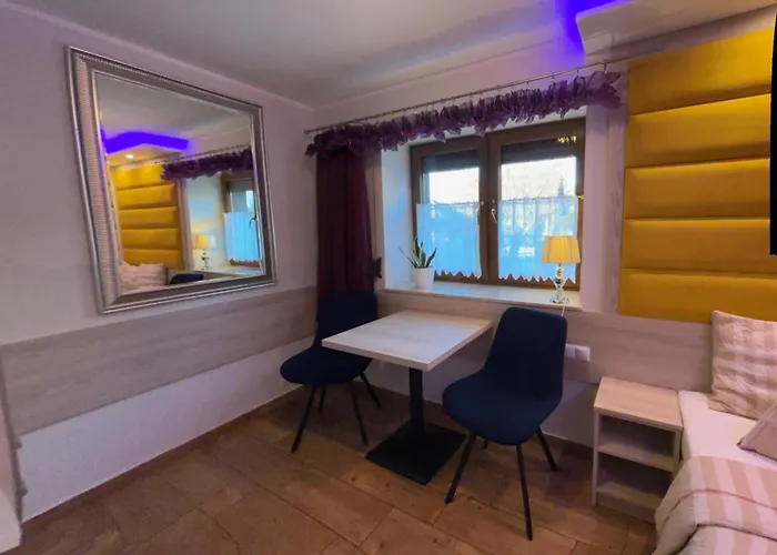 Willa Asenata Centrum Homestay